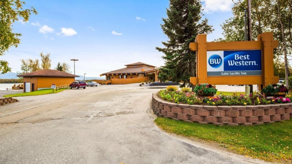 Best Western Lake Lucille Inn Wasilla Buitenkant foto