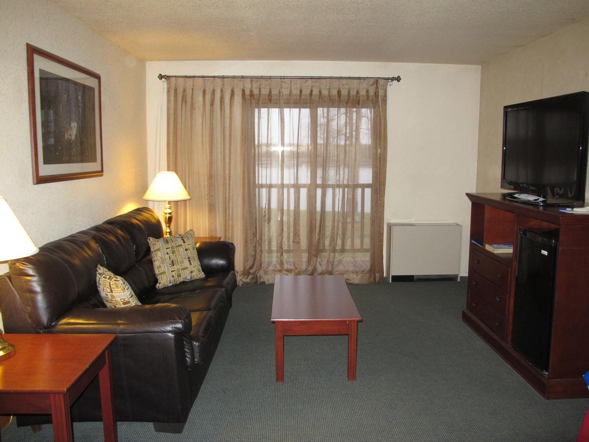 Best Western Lake Lucille Inn Wasilla Buitenkant foto